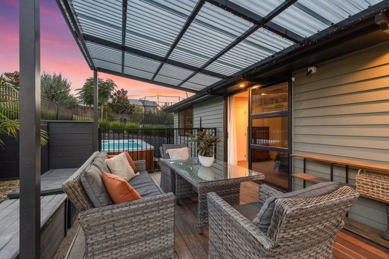 Photo of property in 16 Mearns Way, Ohauiti, Tauranga, 3112