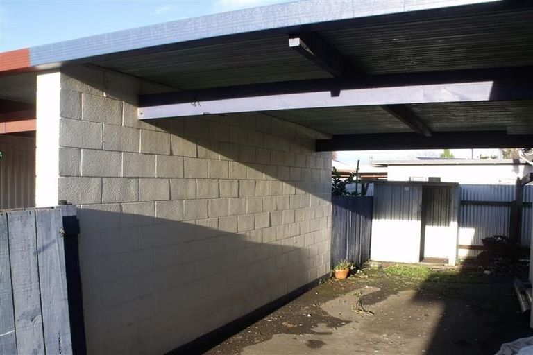 Photo of property in 2/404 Ikanui Road, Frimley, Hastings, 4120