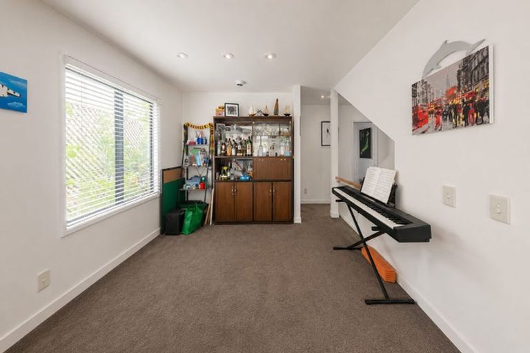 Photo of property in Terrace Mews, 196a The Terrace, Wellington Central, Wellington, 6011