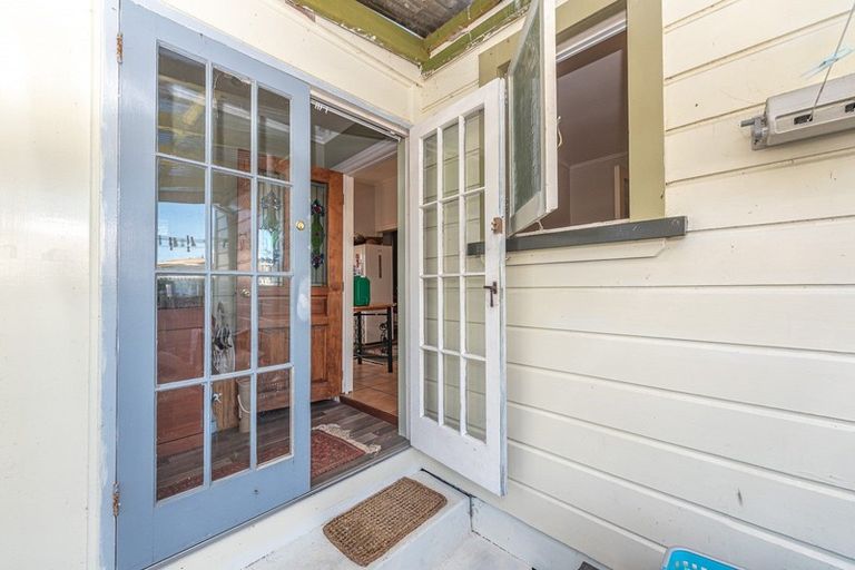 Photo of property in 48 Maxwell Avenue, Durie Hill, Whanganui, 4500