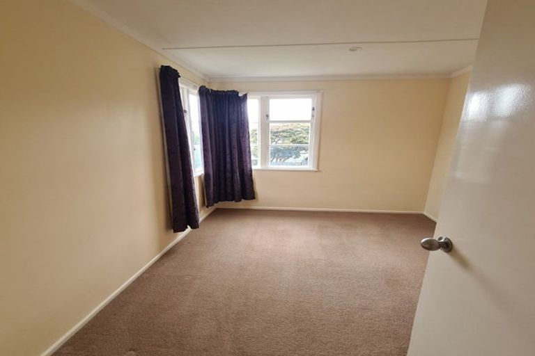 Photo of property in 61 Wilkie Crescent, Naenae, Lower Hutt, 5011