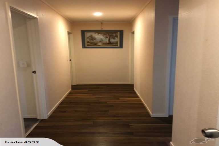 Photo of property in 1 Etherege Place, Howick, Auckland, 2014