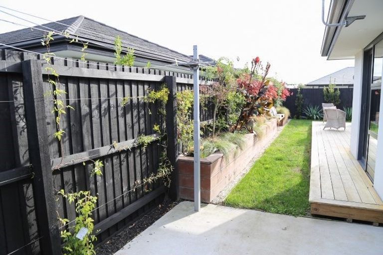 Photo of property in 48 Packard Crescent, Halswell, Christchurch, 8025