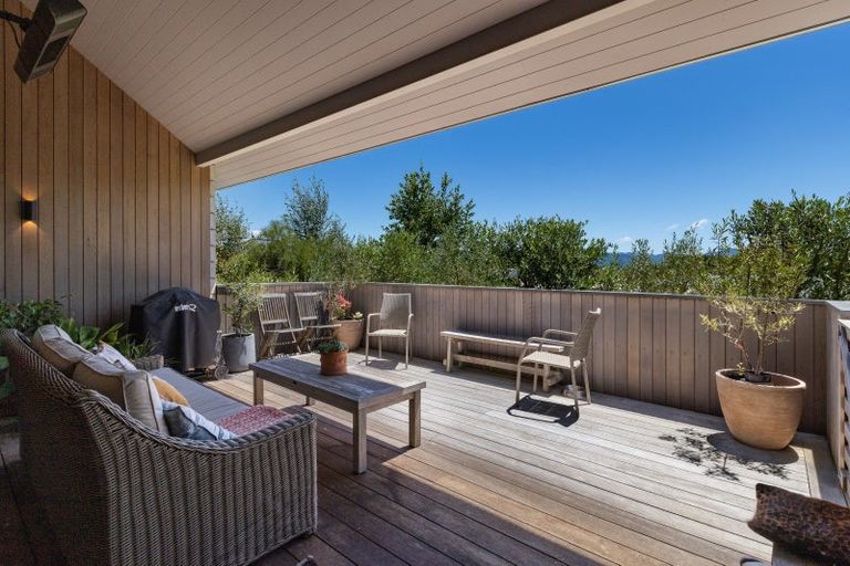 Photo of property in 10 Avignon Place, Fairhall, 7272