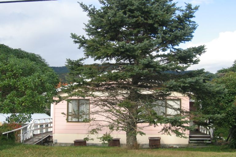 Photo of property in 27 Parakai Street, Paraparaumu, 5032