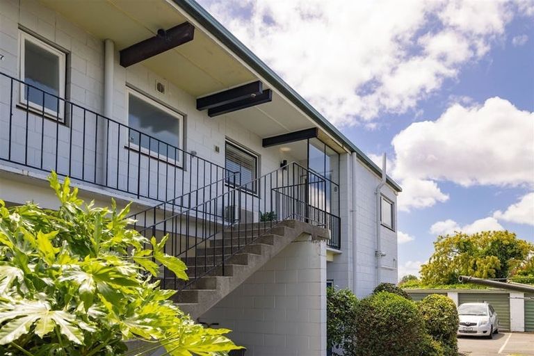 Photo of property in 8/58 Papanui Road, Merivale, Christchurch, 8014