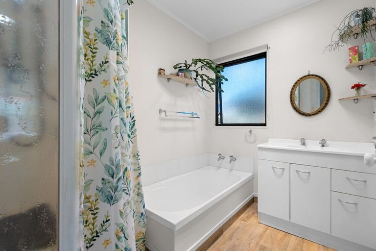 Photo of property in 8a Waimapu Street, Greerton, Tauranga, 3112