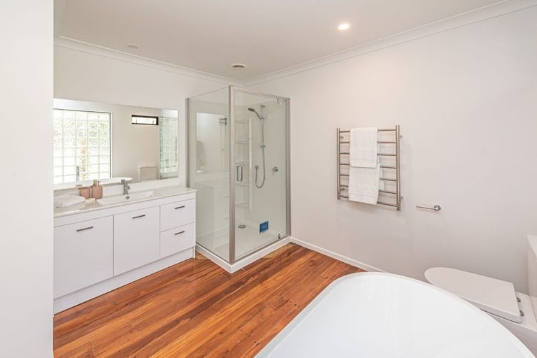 Photo of property in 6 No 2 Line, Durie Hill, Whanganui, 4500