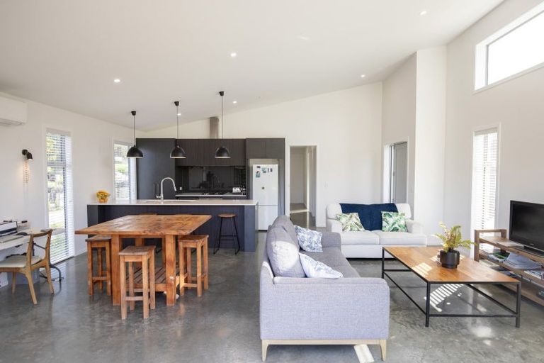 Photo of property in 19c East Street, Raglan, 3225