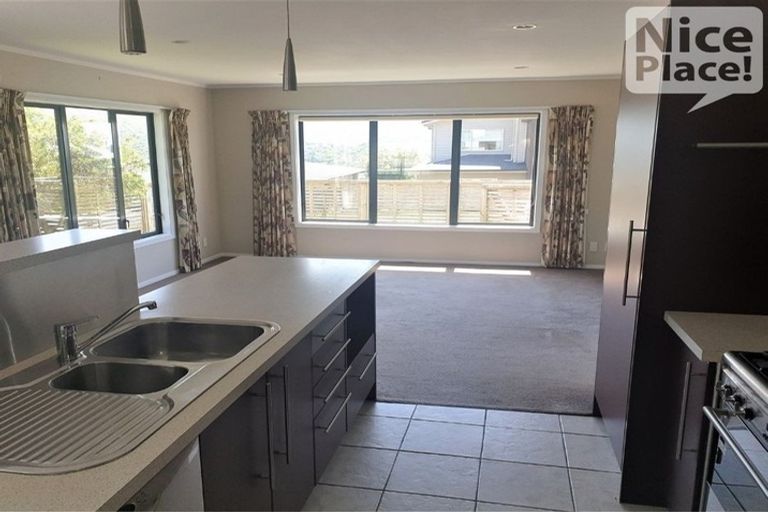 Photo of property in 67 Downing Street, Crofton Downs, Wellington, 6035