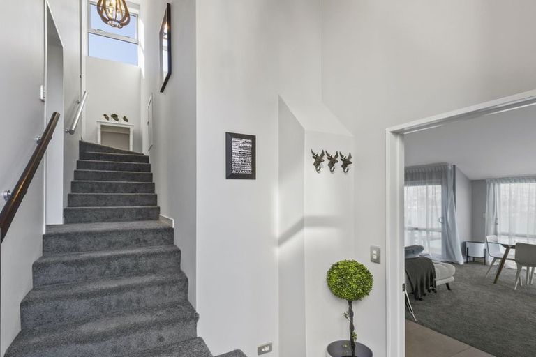 Photo of property in 1/11 Gum Lane, Queenstown, 9300