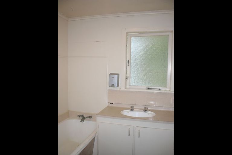 Photo of property in 59 Te Kanawa Crescent, Henderson, Auckland, 0610