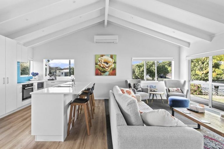 Photo of property in 7 Garland Drive, St Andrews, Hamilton, 3200