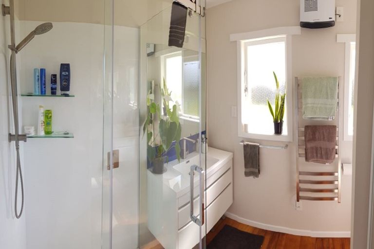 Photo of property in 6a Kelsey Crescent, Hillsborough, Auckland, 1042