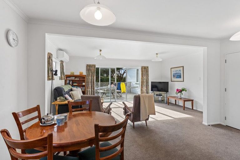 Photo of property in 147 Manly Street, Paraparaumu Beach, Paraparaumu, 5032