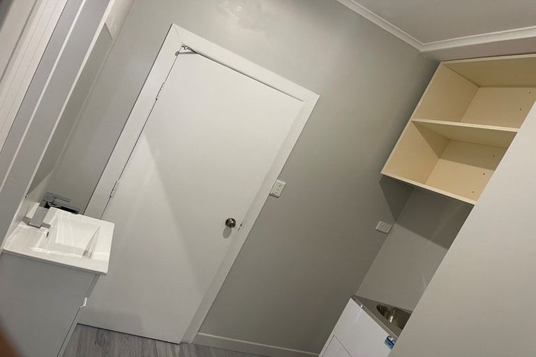 Photo of property in 2/42 Kautami Avenue, Papatoetoe, Auckland, 2025