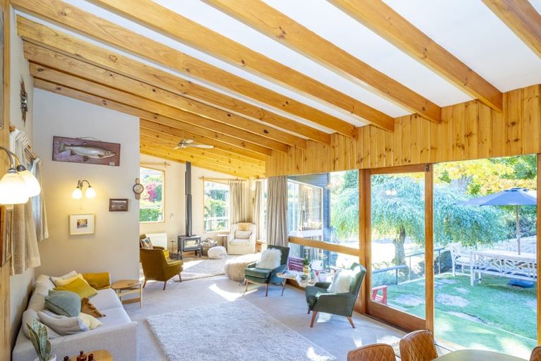 Photo of property in 1 Kent Street, Arrowtown, 9302