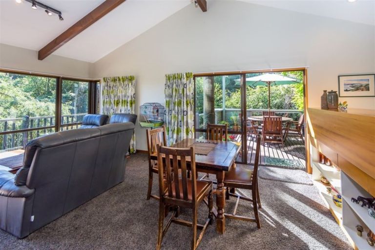 Photo of property in 9 Sherwood Lane, Cashmere, Christchurch, 8022