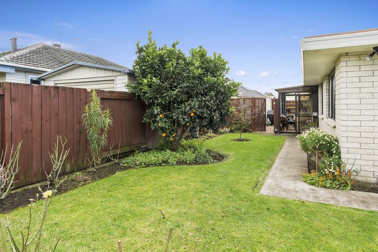 Photo of property in 63a Pemberton Crescent, Greerton, Tauranga, 3112