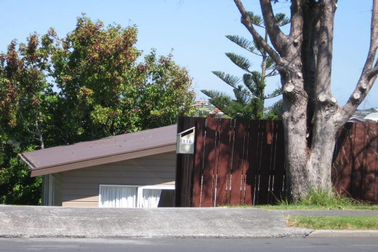 Photo of property in 118 Carlisle Road, Browns Bay, Auckland, 0632