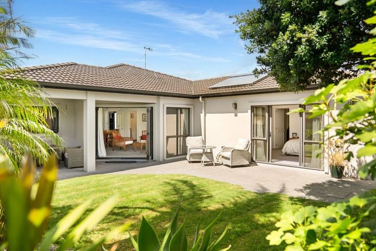 Photo of property in 16 Bermuda Drive, Papamoa Beach, Papamoa, 3118