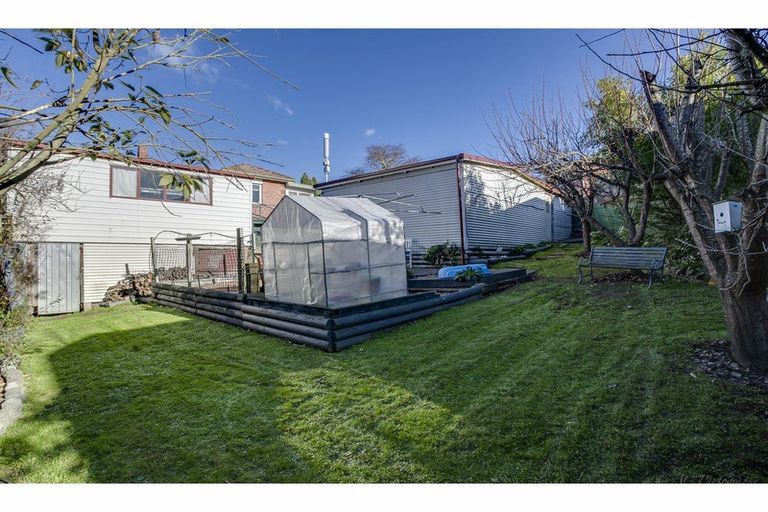 Photo of property in 229 North Street, West End, Timaru, 7910