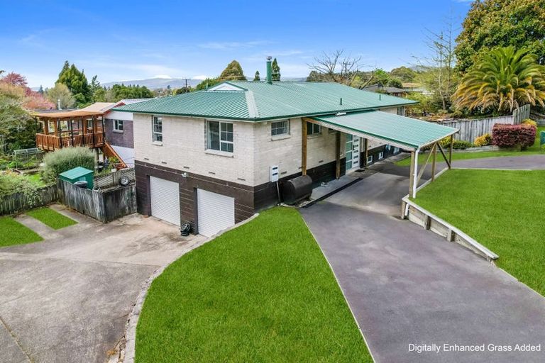 Photo of property in 1 Raniera Place, Springfield, Rotorua, 3015