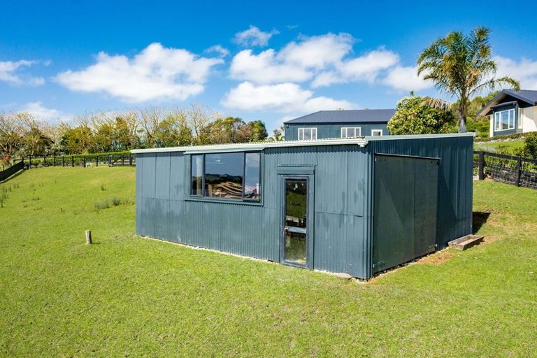Photo of property in 248 Devich Road, Mangawhai, Kaiwaka, 0573