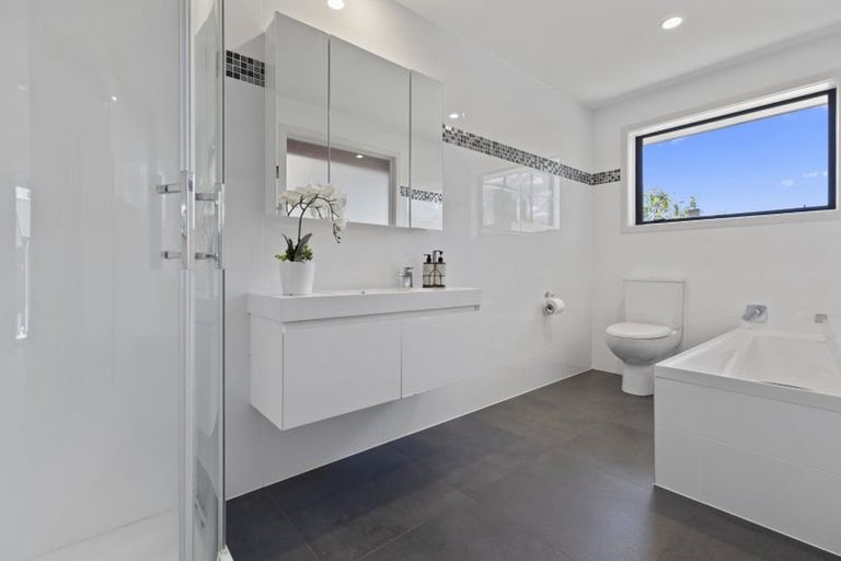 Photo of property in 96 Grace Road, Tauranga South, Tauranga, 3112