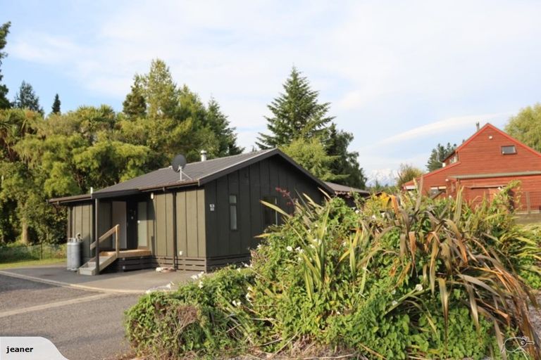 Photo of property in 2 Park Avenue Mews, Ohakune, 4625