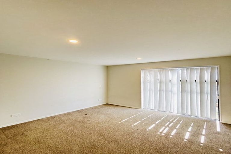 Photo of property in 40 Tukari Lane, Mangere Bridge, Auckland, 2022