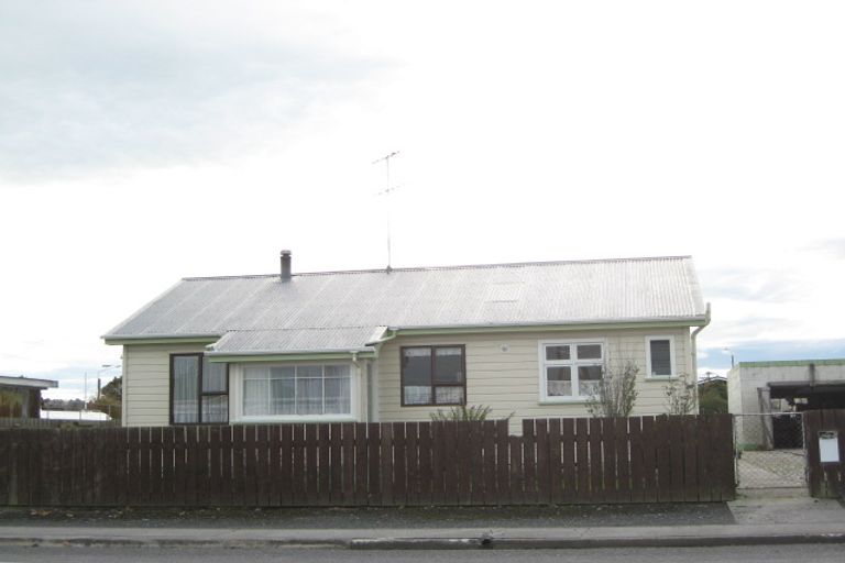 Photo of property in 61 James Street, Balclutha, 9230