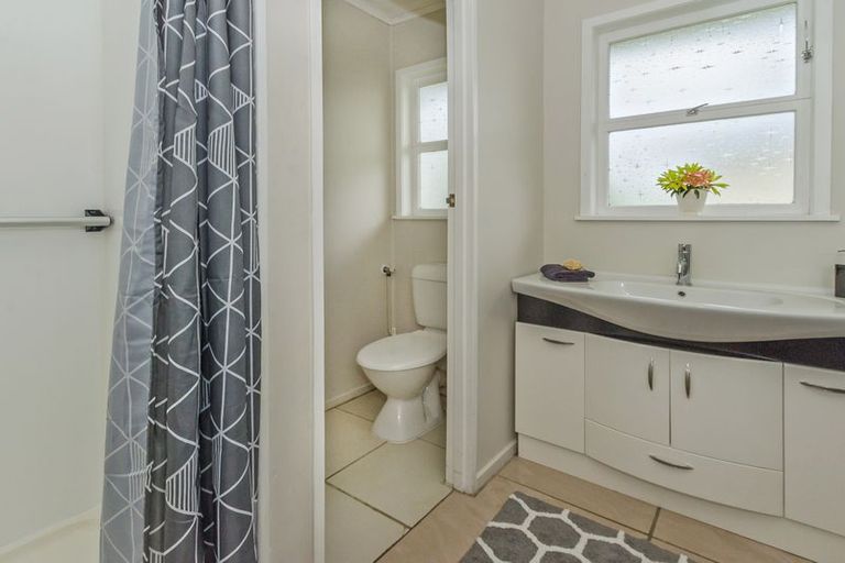 Photo of property in 1/193 Queen Street, Pukekohe, 2120