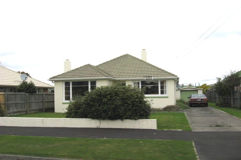 Photo of property in 16 Halliwell Avenue, Papanui, Christchurch, 8052
