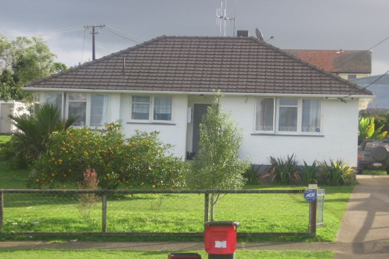 Photo of property in 11 Holmes Avenue, Otangarei, Whangarei, 0112