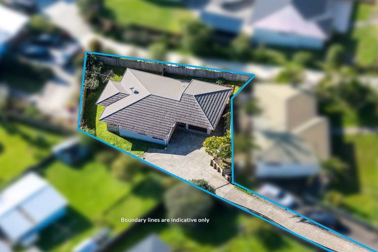 Photo of property in 103a Barrys Road, Glendene, Auckland, 0602