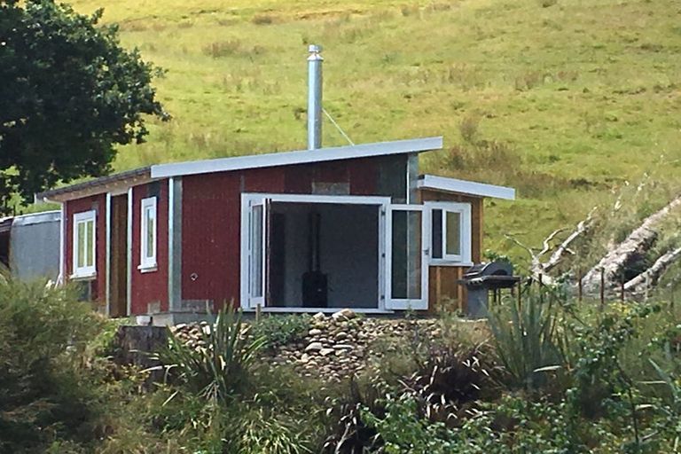 Photo of property in 569 Hill Street South, Hope, Richmond, 7081