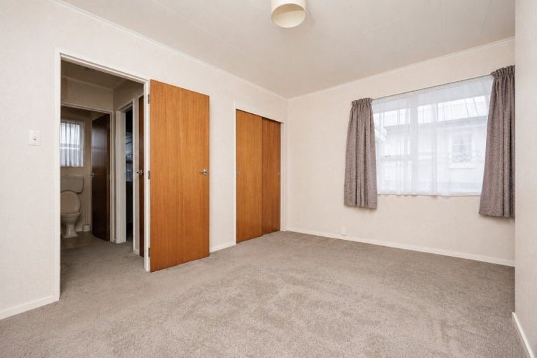 Photo of property in 2/12 Caxton Street, Onekawa, Napier, 4110