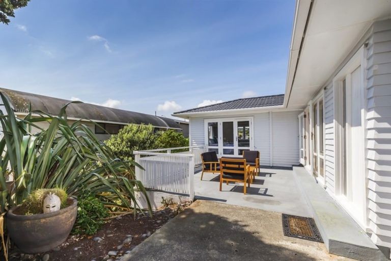 Photo of property in 12 Tireti Road, Titahi Bay, Porirua, 5022