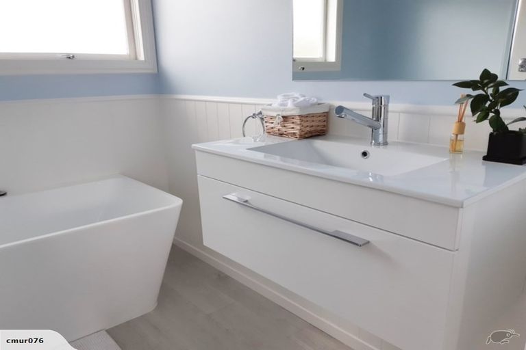 Photo of property in 123 Richmond Avenue, Richmond Heights, Taupo, 3330