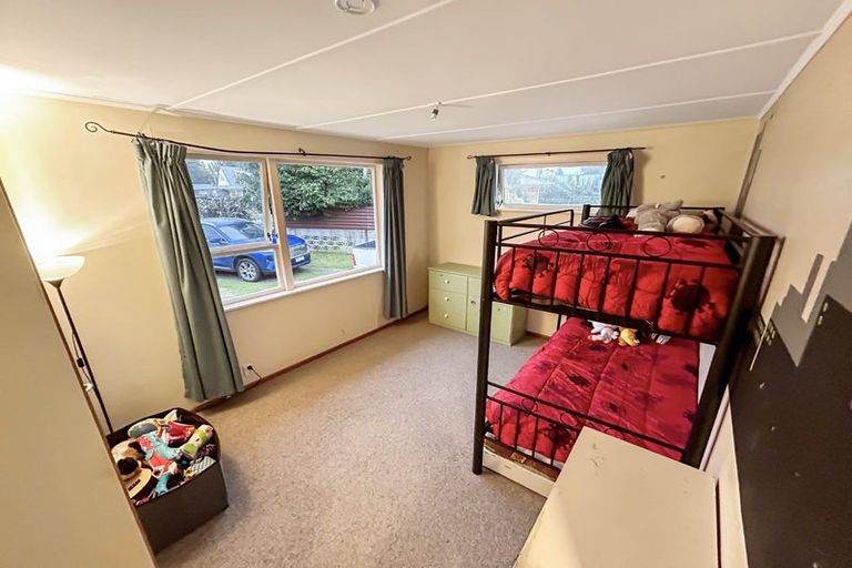 Photo of property in 16 Kenmore Place, Tokoroa, 3420