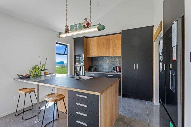 Photo of property in 58 Monmouth Road, Pembroke, Stratford, 4394