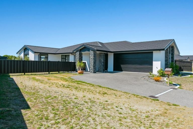 Photo of property in 52 Drabble Crescent, Papamoa Beach, Papamoa, 3118