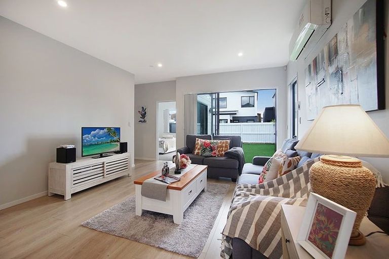 Photo of property in 40 Dignity Street, Papakura, 2110