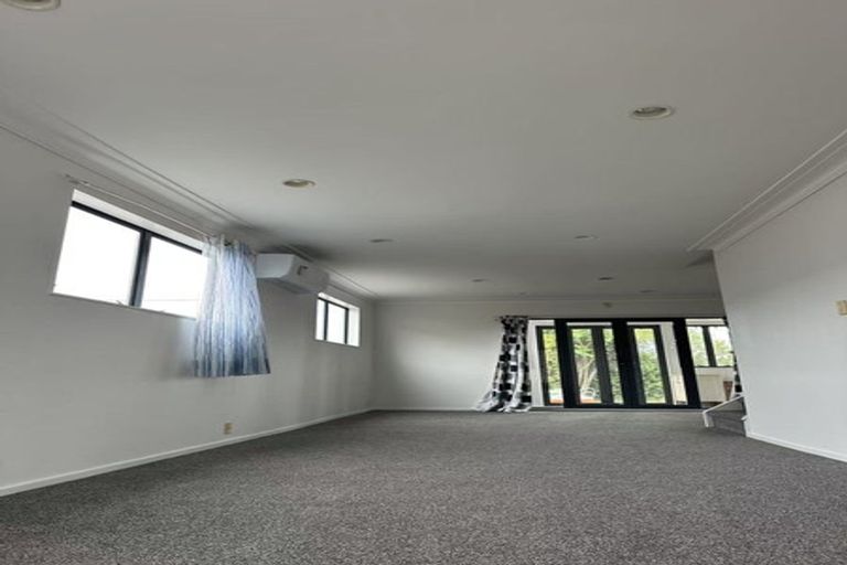 Photo of property in 1/127 Bucklands Beach Road, Bucklands Beach, Auckland, 2012