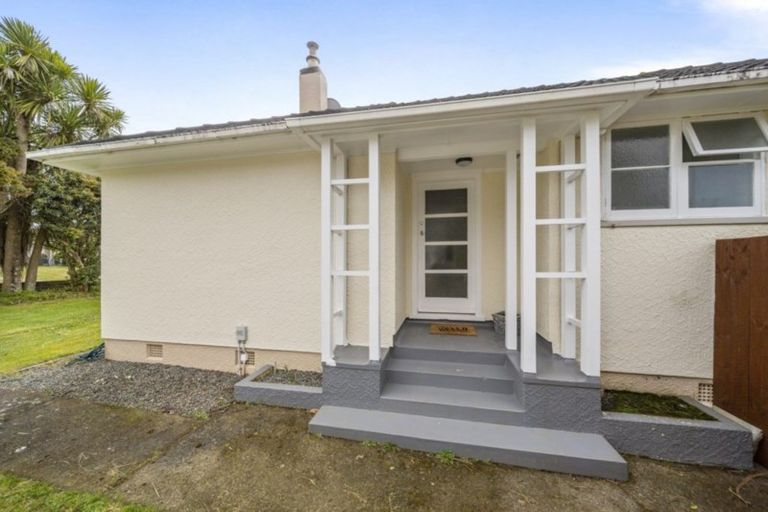 Photo of property in 10 Essex Street, Stratford, 4332