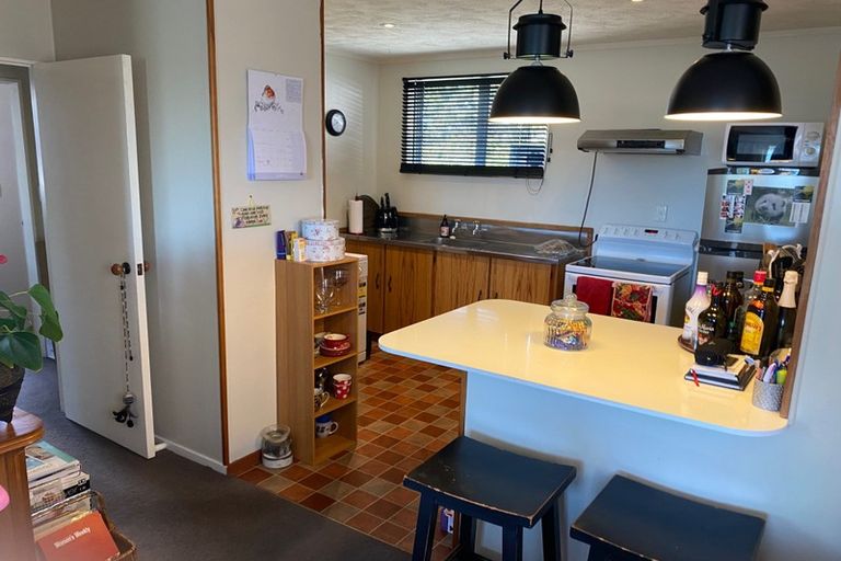 Photo of property in 95 Kaikoura Street, Maupuia, Wellington, 6022