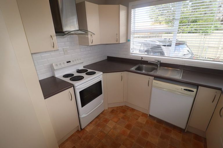 Photo of property in 81 Sturges Road, Henderson, Auckland, 0612