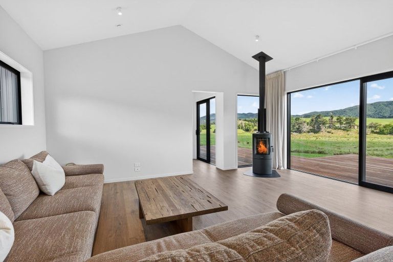 Photo of property in 2136d Cove Road, Mangawhai, Kaiwaka, 0573