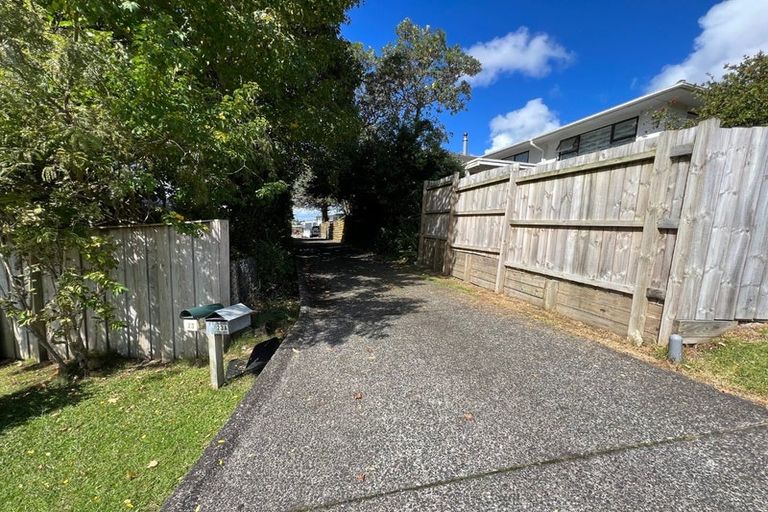 Photo of property in 23 Bellringer Road, Massey, Auckland, 0614